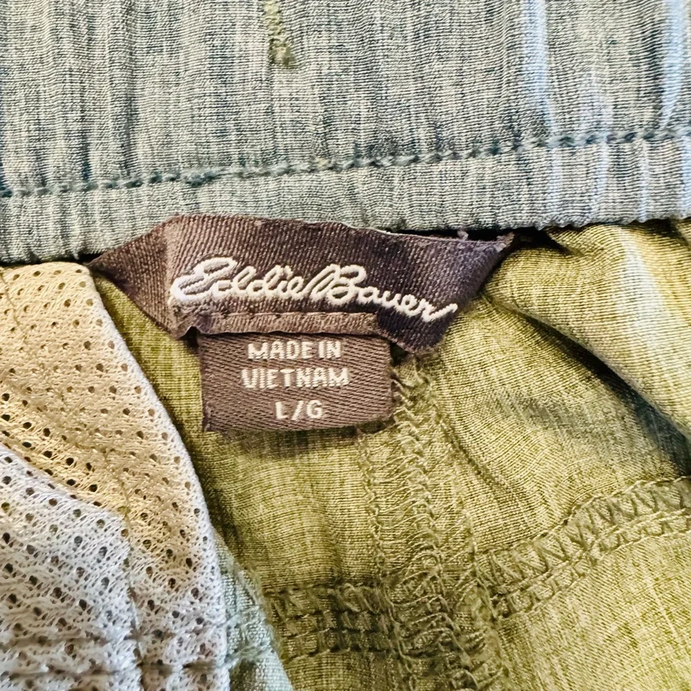Eddie Bauer Olive Green Swim‎ Trunks Size Large 7.5” Inseam - Picture 3 of 7